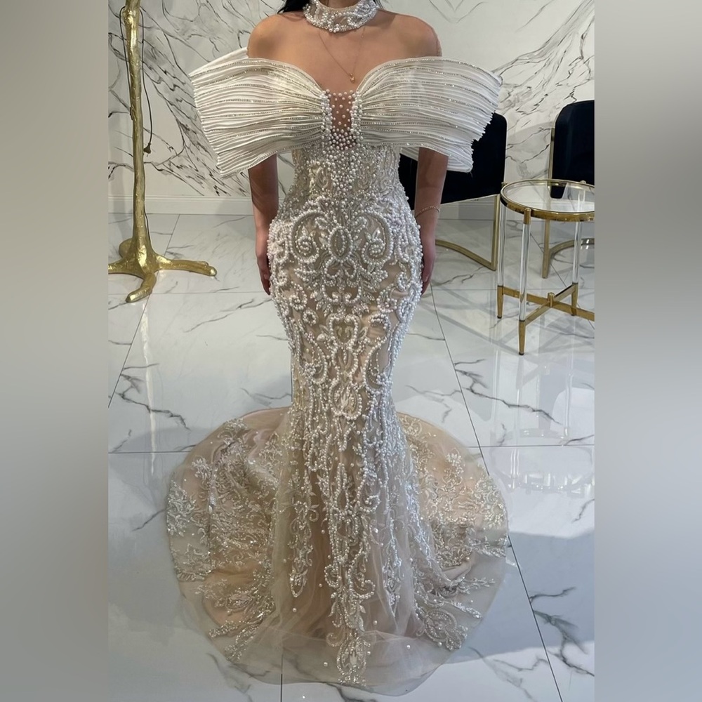 Pearl Dress
Wedding white dress
Prom gown
Custom
Vlora kaltrina 
Albina dyla